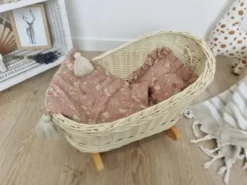 TinaForKids Puppenwiege Aus Weiden Mit Bettwäscheset, Puppenbett Natur/Rosa